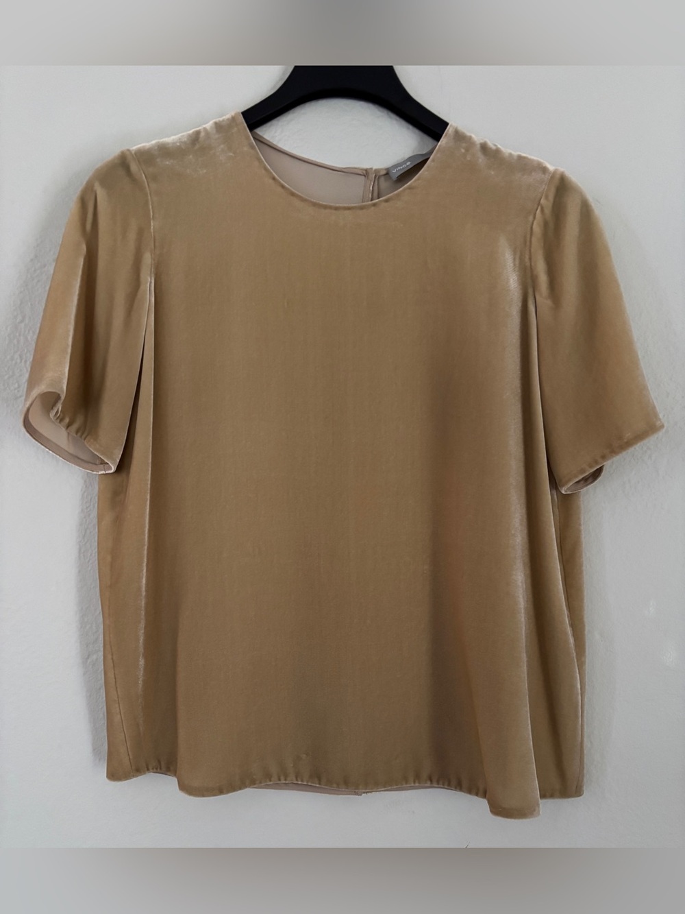 Vince Short Sleeve Velvet Blouse - Camel